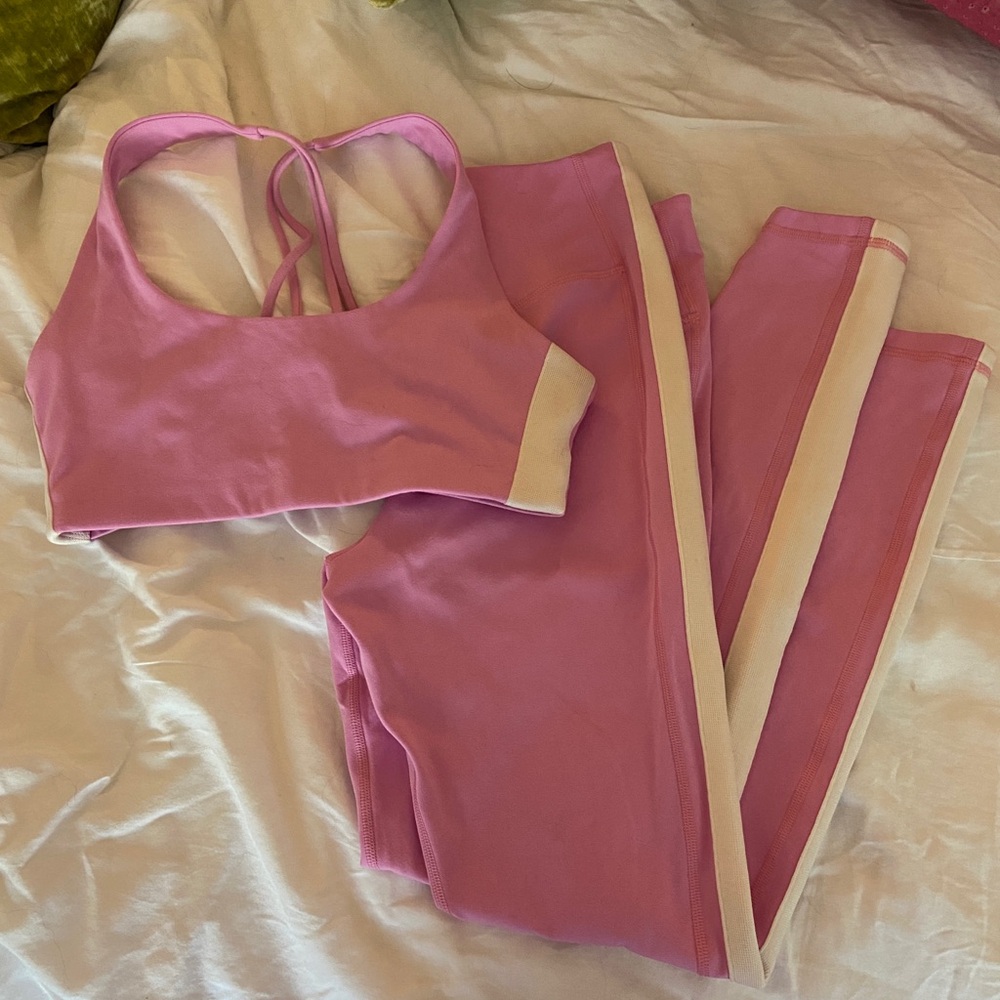 Beyond yoga pink set! Size small!